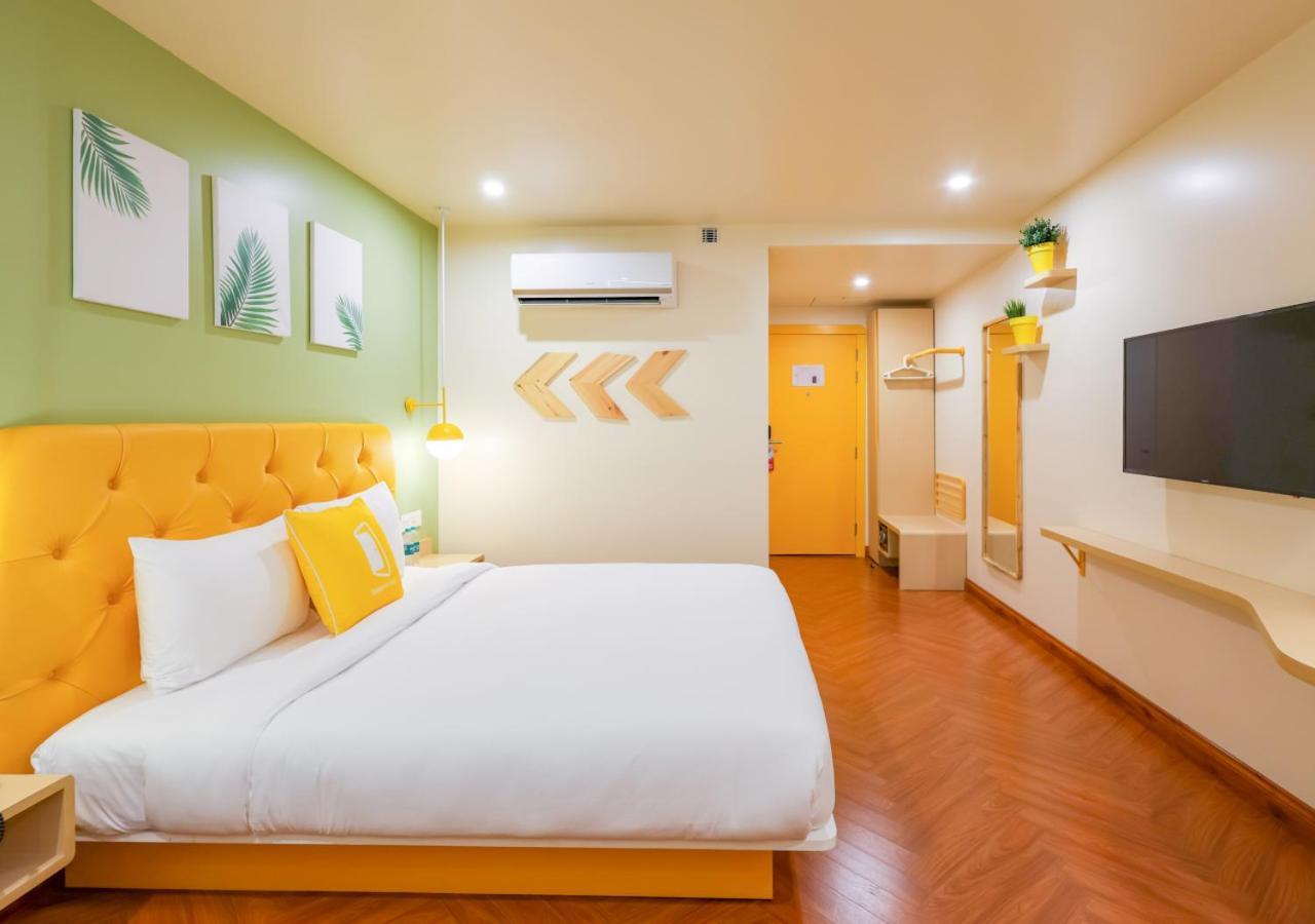 Bloom Hotel - Golf Course Road, Sector 43 Gurgaon Bagian luar foto